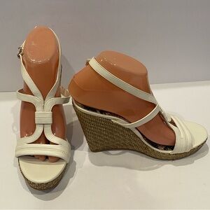 Gianni Bini White Leather Strappy Wedge Heel Slingback Dress Sandals Sz 8M NWOB